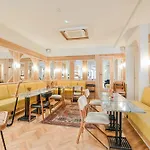 Ξενοδοχείο Habituel 4*