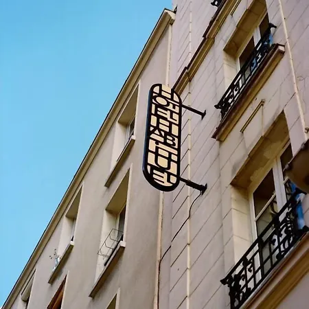 Hotel Habituel Paris