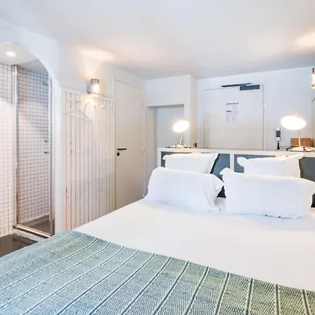 Habituel Hotel Paris