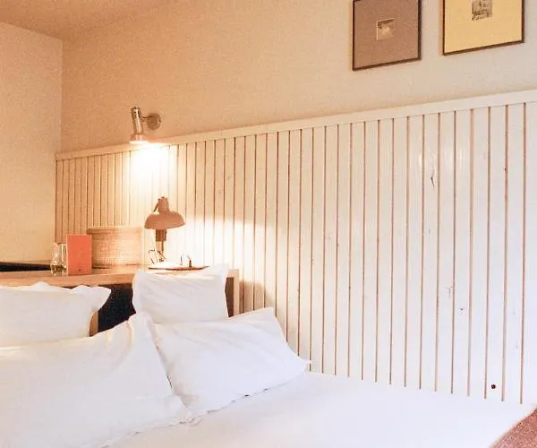 Hotel Habituel Paris